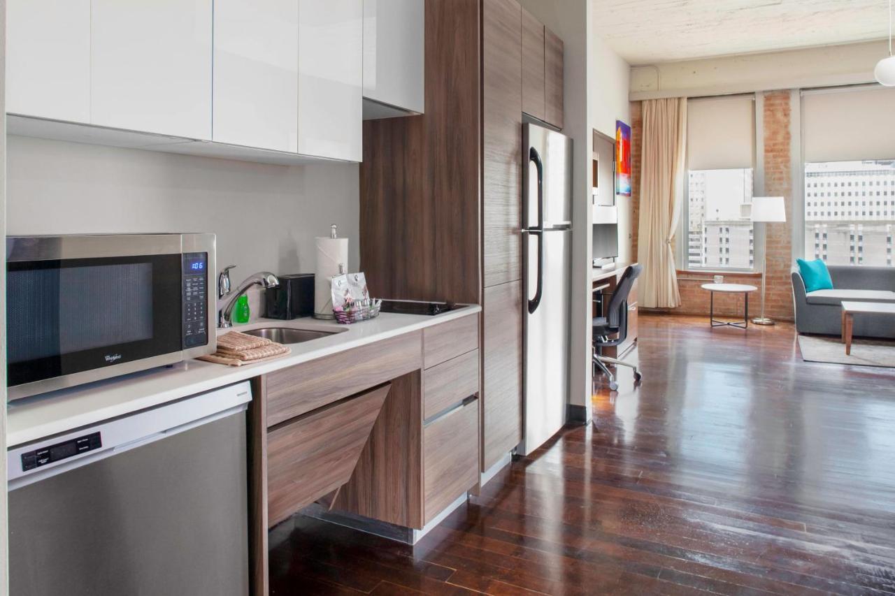 Towneplace Suites By Marriott Dallas Downtown Экстерьер фото