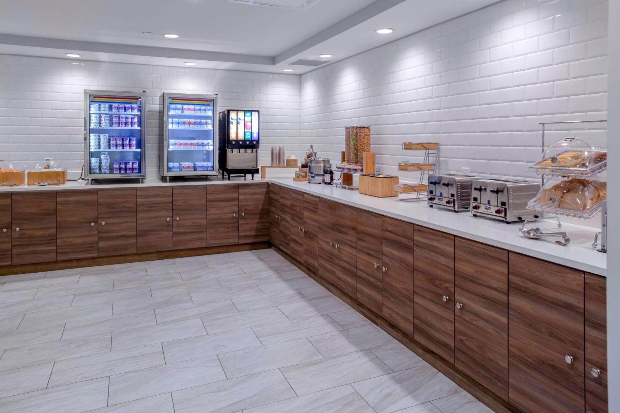 Towneplace Suites By Marriott Dallas Downtown Экстерьер фото