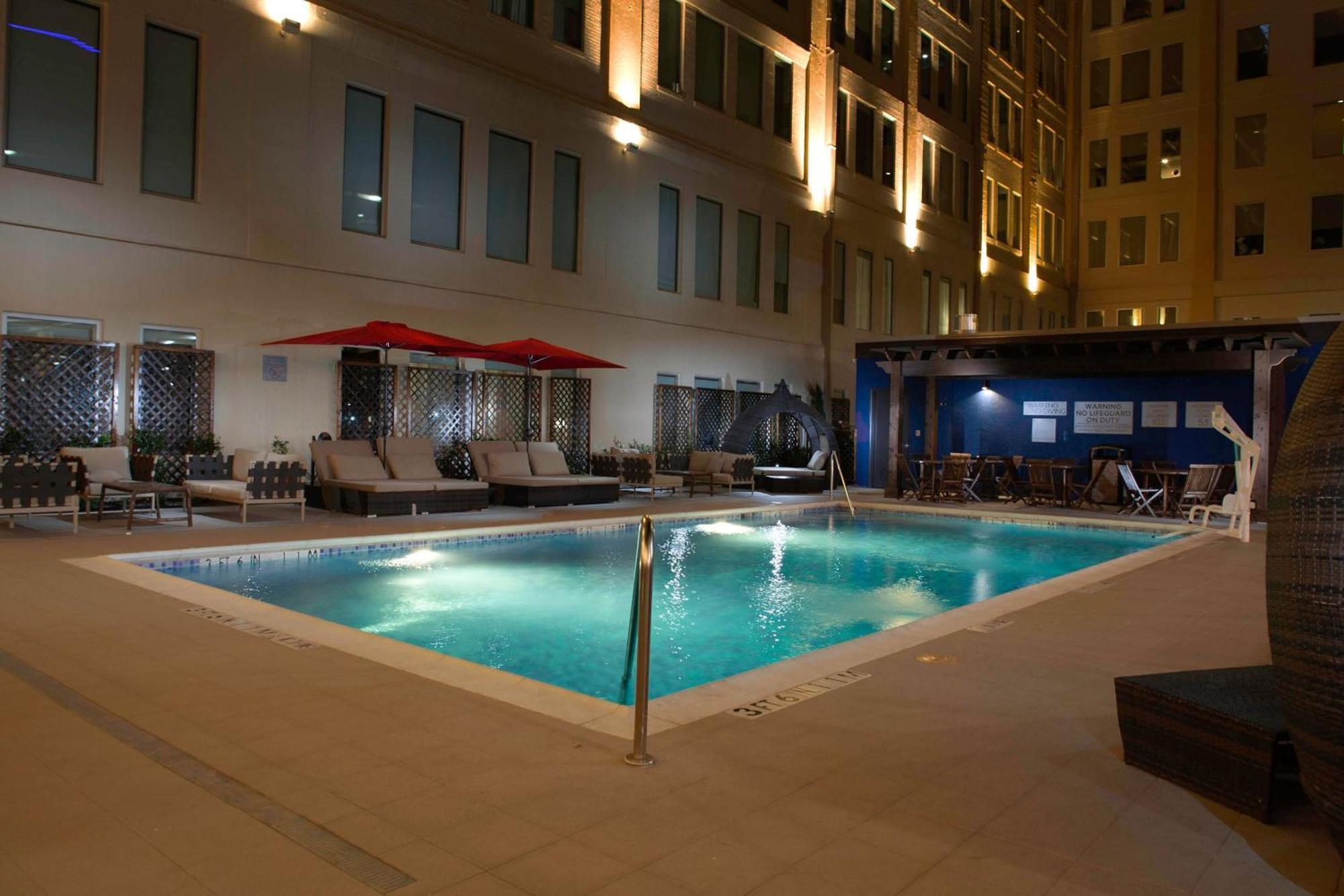 Towneplace Suites By Marriott Dallas Downtown Экстерьер фото