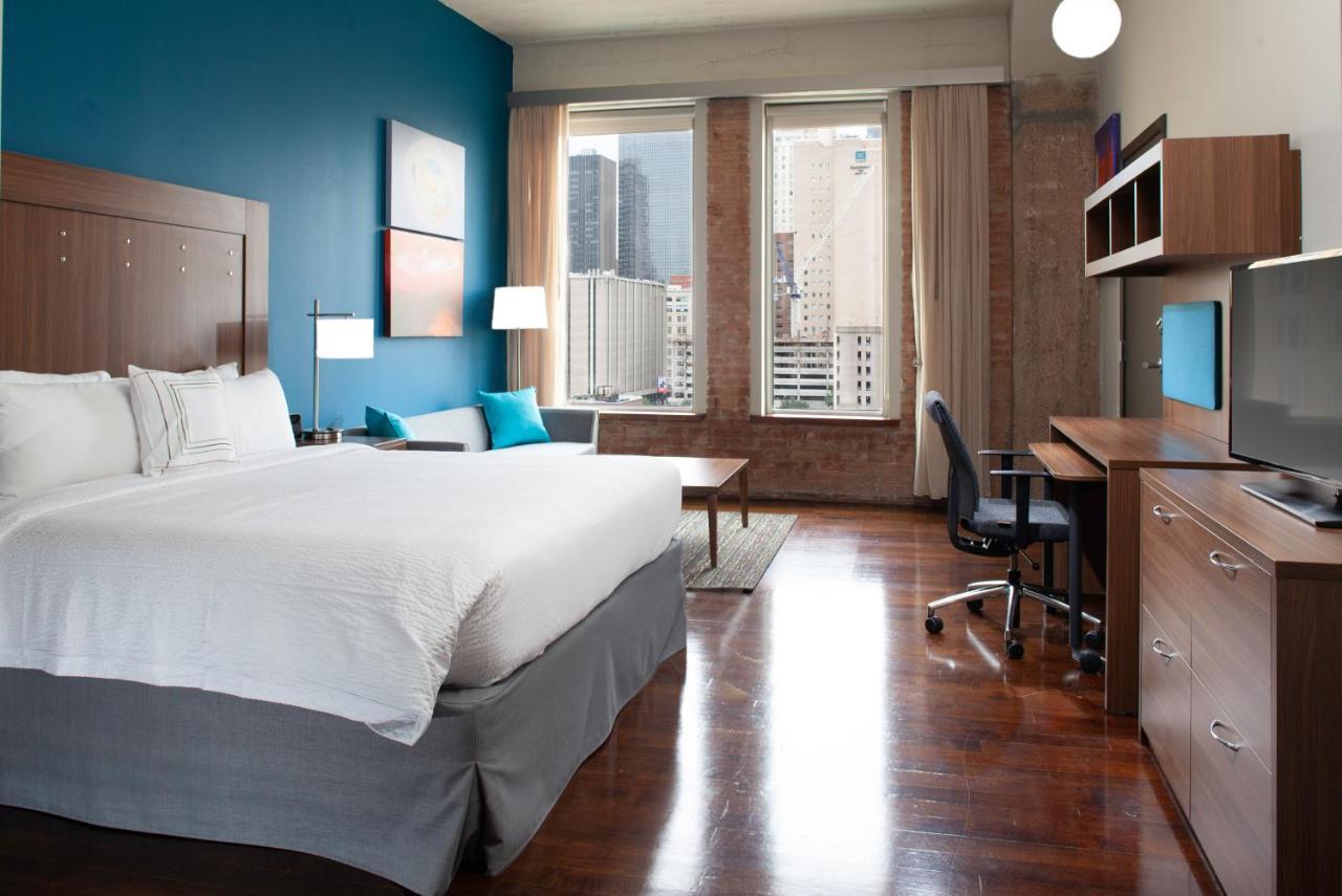 Towneplace Suites By Marriott Dallas Downtown Экстерьер фото